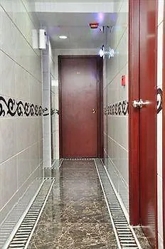 Pearl Guest House - 10Th Floor Hong Kong 2*,  China
